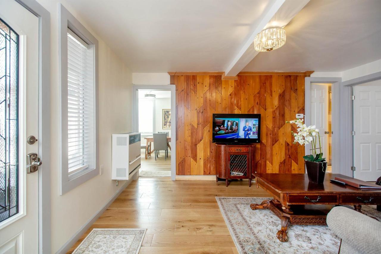 Alameda 2 Bedroom 2 Ba Apt, Ac, 3 Blocks To Beach & Shopping Center & Free Parking エクステリア 写真