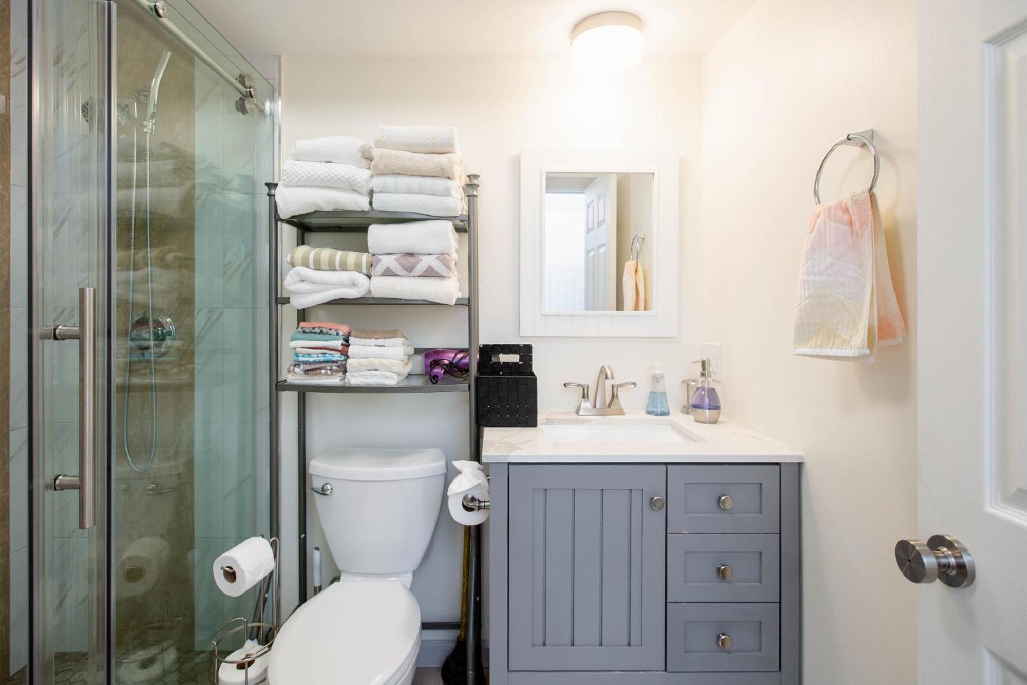 Alameda 2 Bedroom 2 Ba Apt, Ac, 3 Blocks To Beach & Shopping Center & Free Parking エクステリア 写真