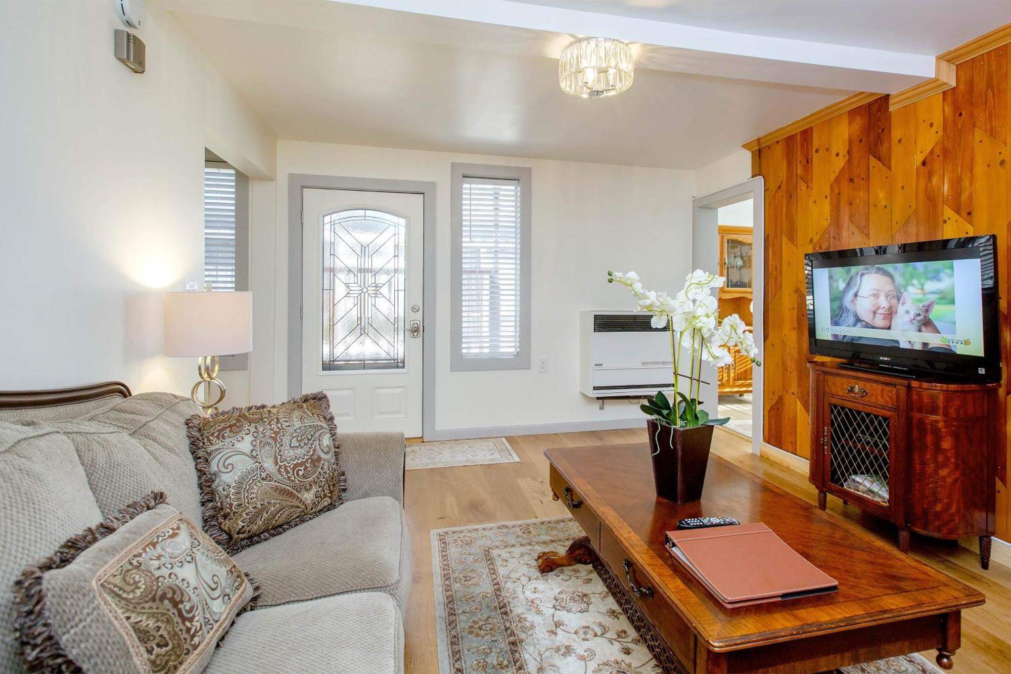 Alameda 2 Bedroom 2 Ba Apt, Ac, 3 Blocks To Beach & Shopping Center & Free Parking エクステリア 写真
