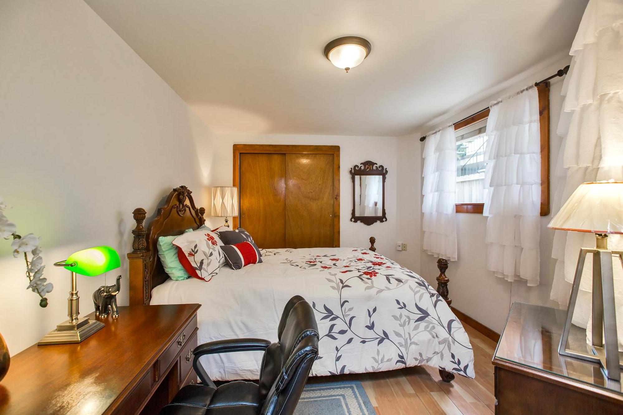 Alameda 2 Bedroom 2 Ba Apt, Ac, 3 Blocks To Beach & Shopping Center & Free Parking エクステリア 写真