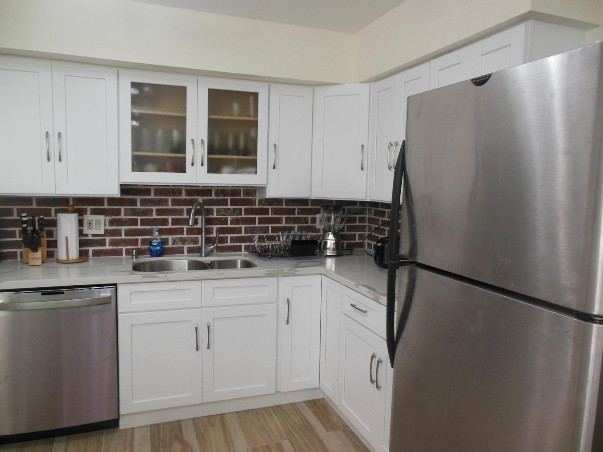 Alameda 2 Bedroom 2 Ba Apt, Ac, 3 Blocks To Beach & Shopping Center & Free Parking エクステリア 写真